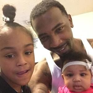 Meet your Posher, Paris